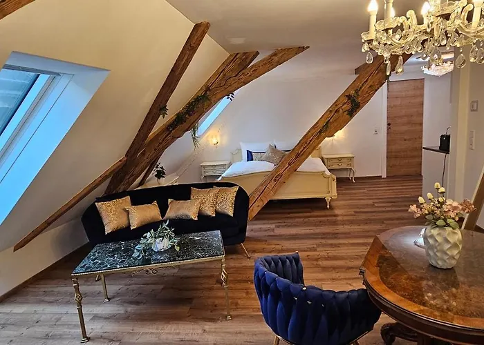 Sisi's Loft - Imperial Charm Апартаменты *